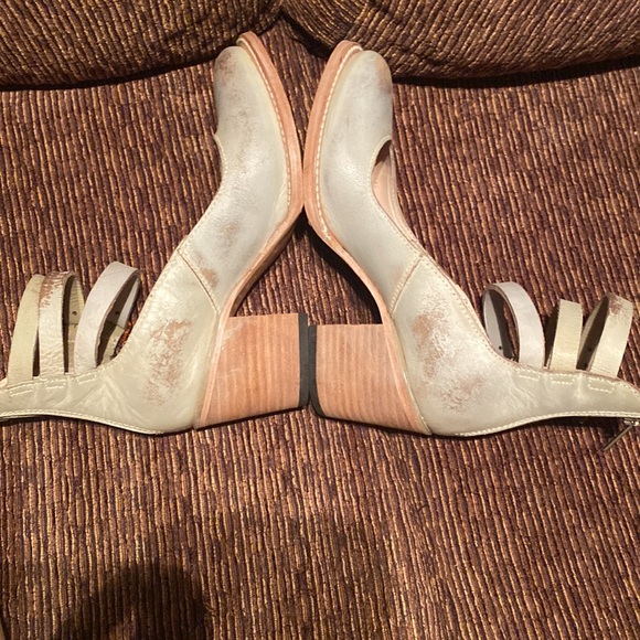 FreeBiRD - Picture 6 of 16